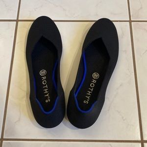 Rothy’s round toe flat